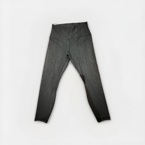 Lululemon Black Wavy Print High-Rise Leggings Size 8 - 24” inseam - Picture 2 of 6